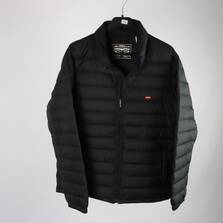 Vinterjacka, Levis, svart, stl. L. - Kläder - Nacka